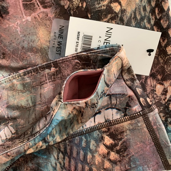 Nine West Active Capri Snakeskin Print Leggings - Picture 13 of 14
